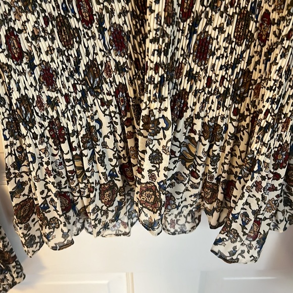 Veronica Beard Paisley blouse - Picture 4 of 5